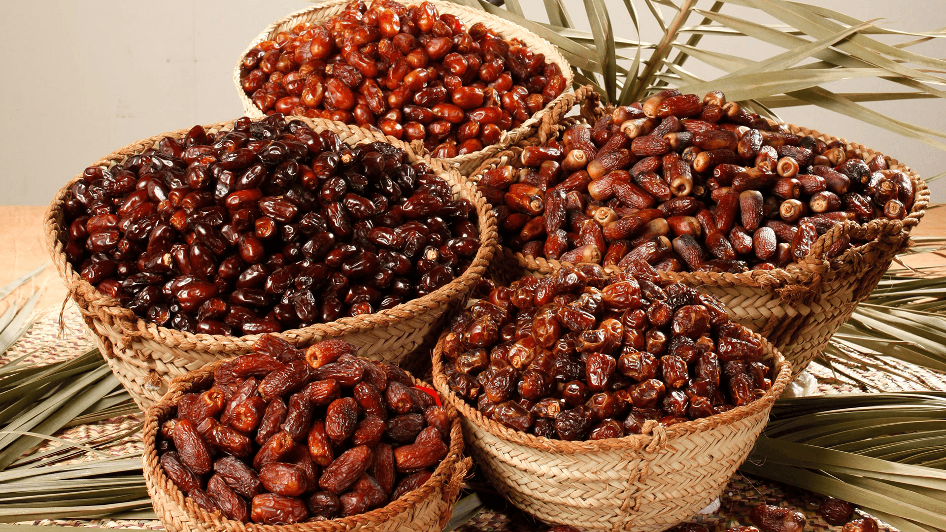Plain Dates