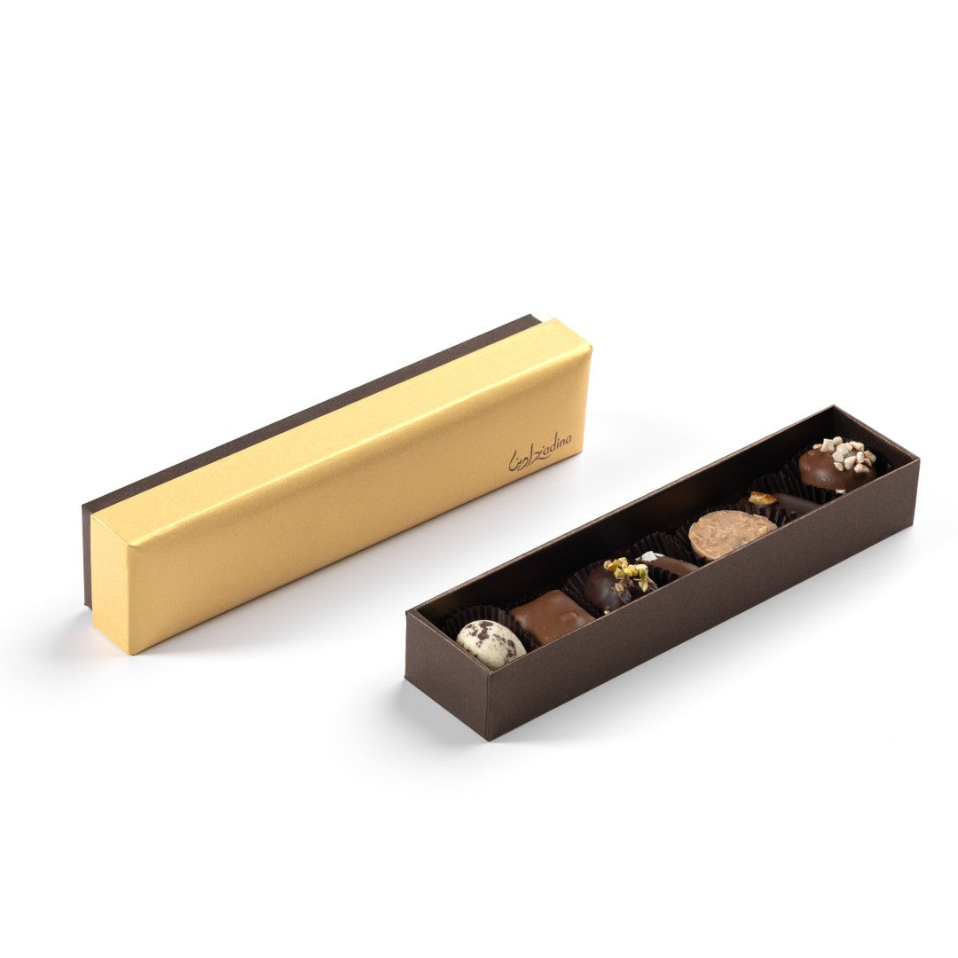 Gold 7 Pcs Carton Box With Assorted Dates