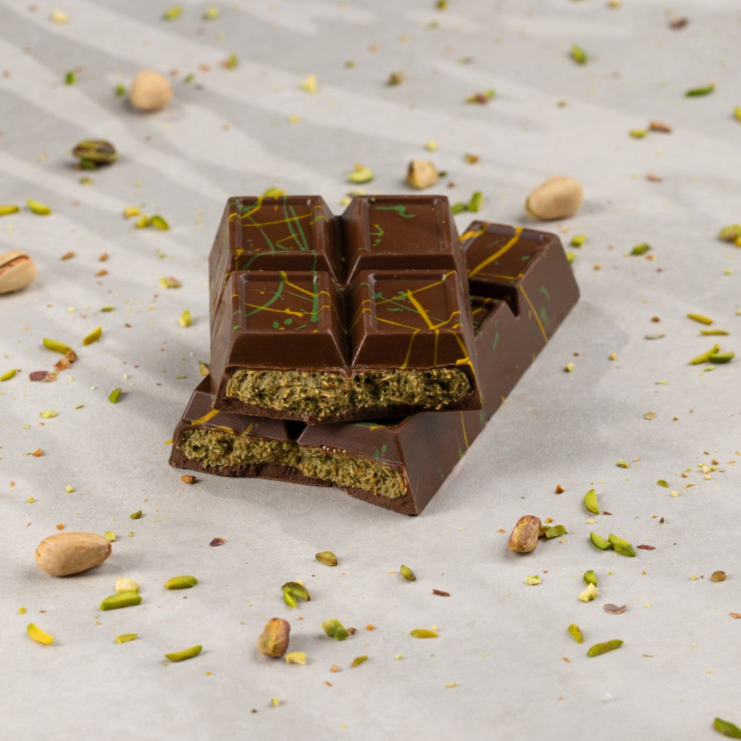 Jumbo Date Sweetened Pistachio Kunafa Chocolate Bar - 470g