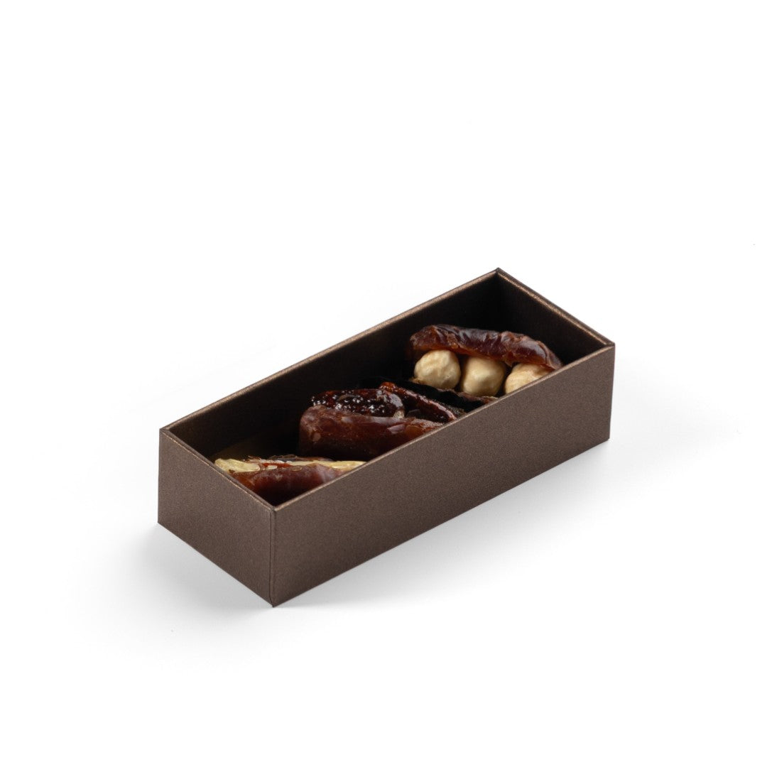 Gold 3 Pcs Carton Box With Assorted Dates
