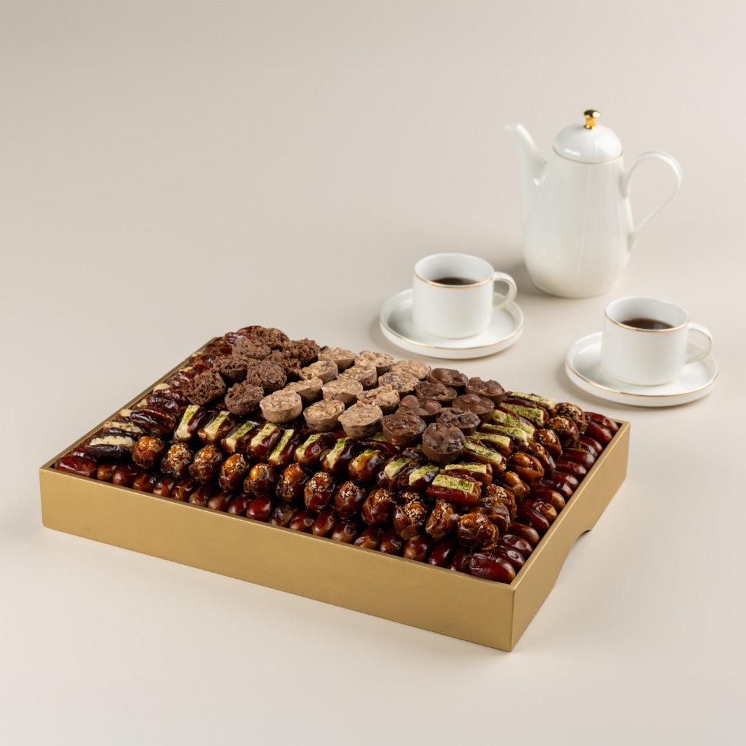 Desert-Inspired Resin Wooden Tray With Assorted Dates Gift Set - 5.5kg