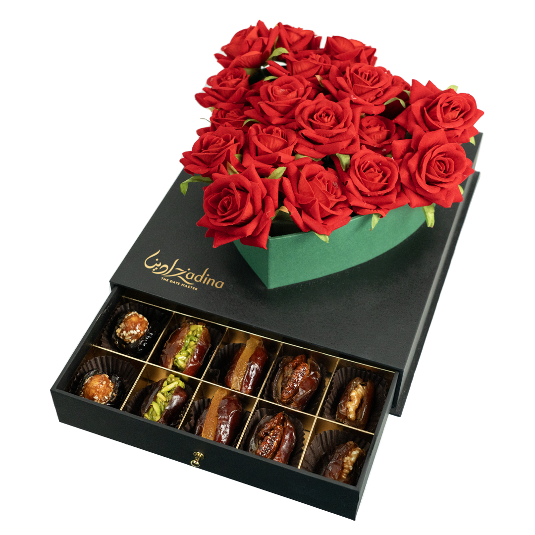 Valentine's Day Gift Box With Heart-shaped Roses Bouquet - 262g