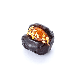 Gourmet Caramelized Macadamia & Sesame-Filled Ajwa Dates