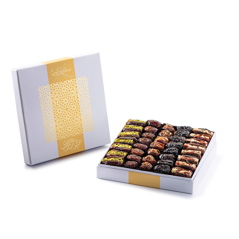 Eid White box with plain & stuffed Dates